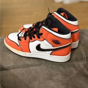 Nike Kids Orange and Black Sneakers